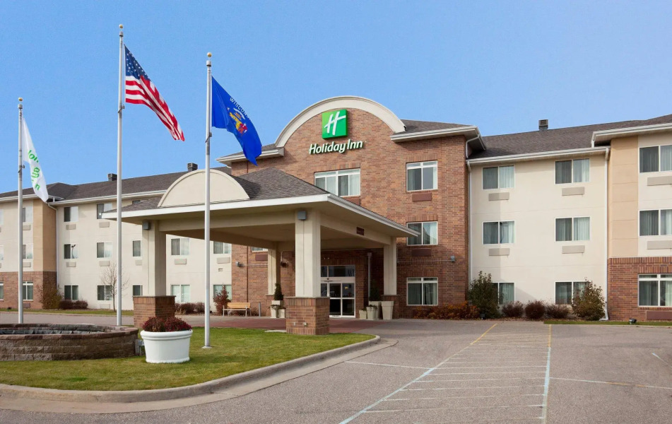 Holiday Inn & Conference Center Marshfield by IHG