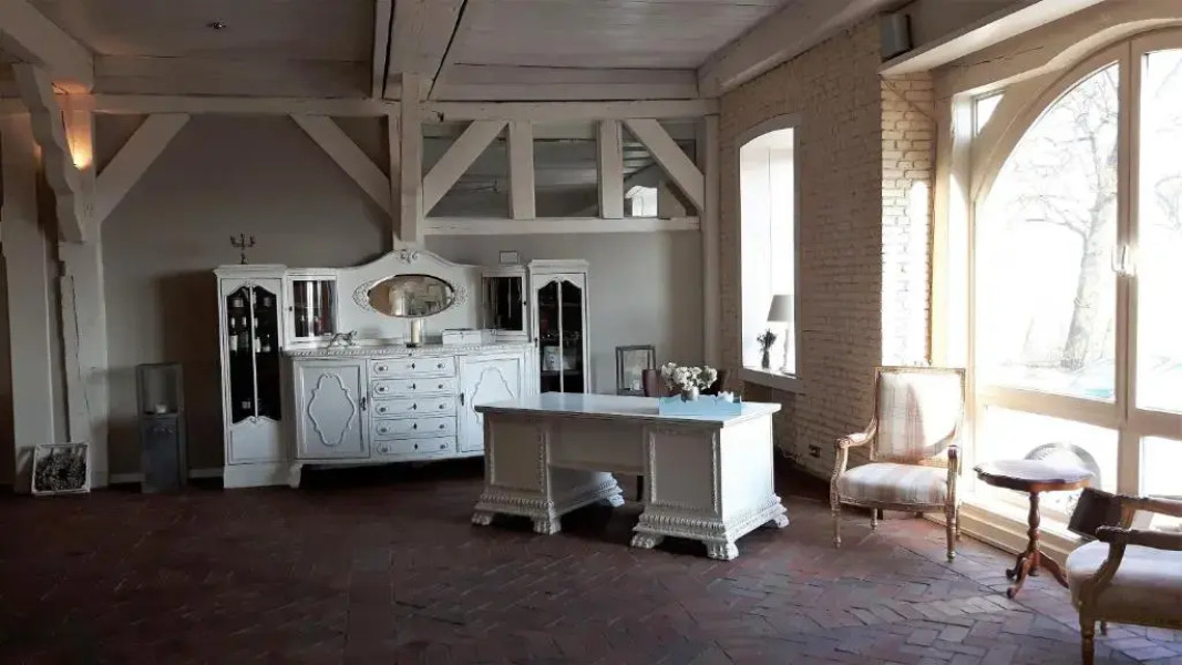 Landsitzhotel und Seminarium Peterhof