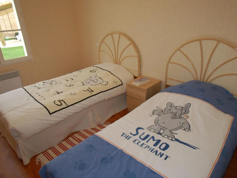 Charming holiday home with dishwasher located at golf course