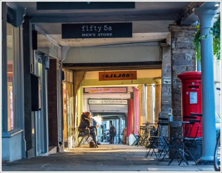 Stunning studio cntrl Totnes with parking