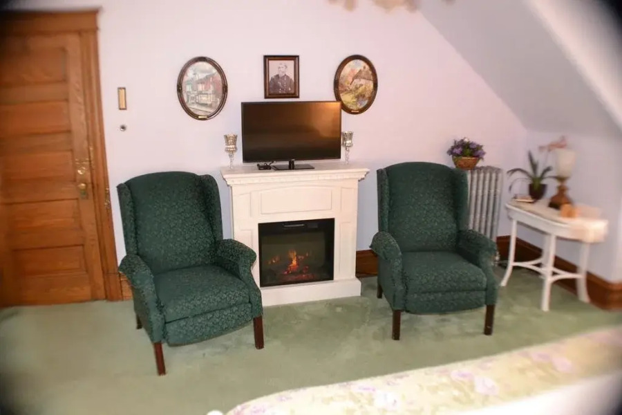 Keystone Inn Bed and Breakfast