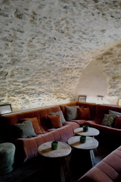 Hotel Le Prieure - 1500m