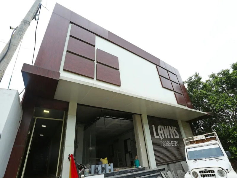 OYO 16515 Hotel Bombay Residency