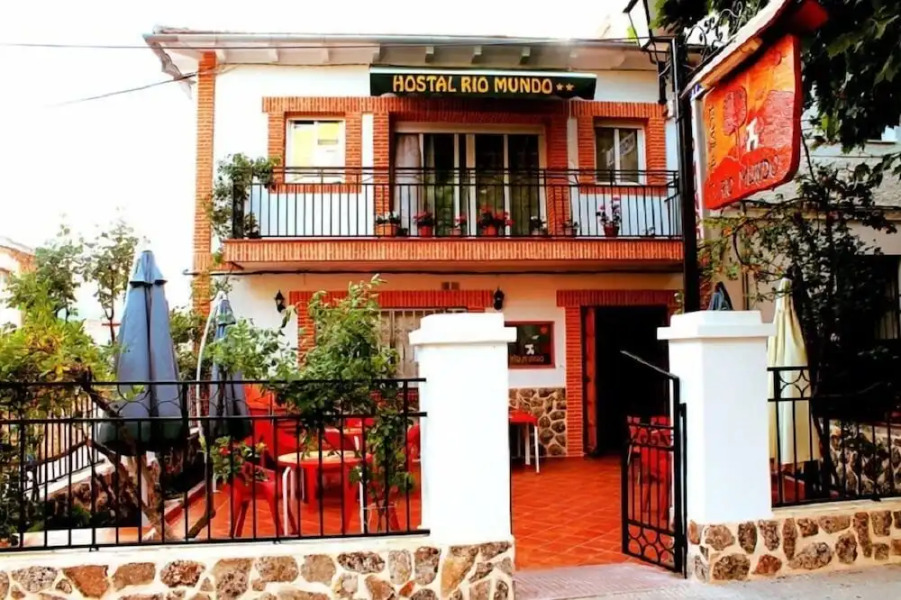 Hostal Rural Río Mundo