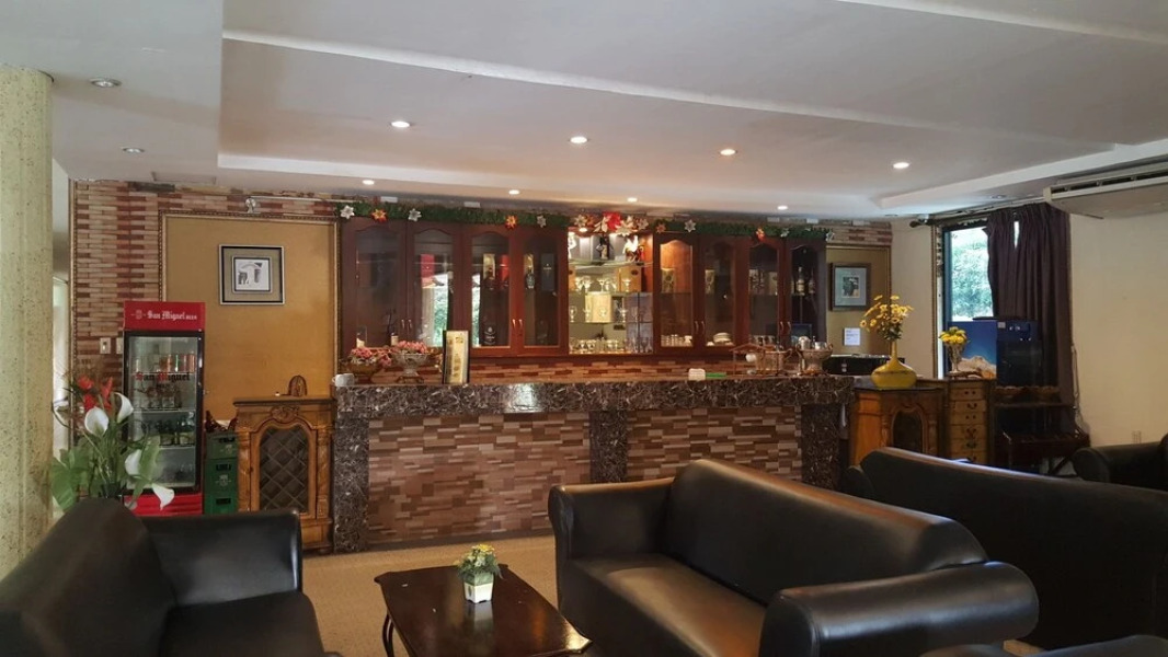 Phil Oasis Hotel & Resort