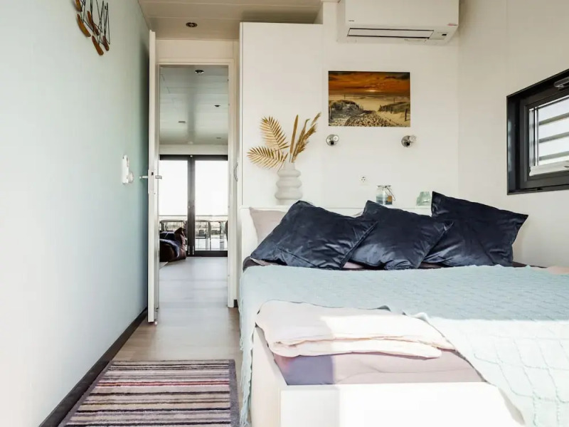 Houseboat in Ribnitz-damgarten