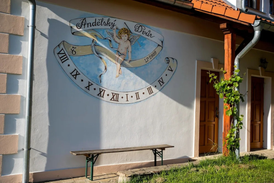 Andělský Dvůr