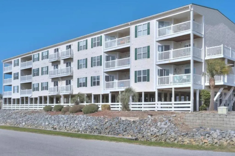 Ocean Walk 8102- Jus' Beachy