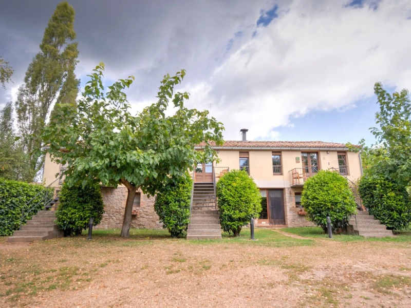 Modern Apartment in Lladurs With Swimming Pool