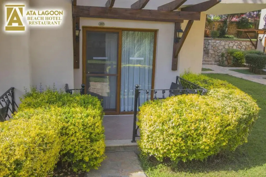 Ata Lagoon Beach Hotel