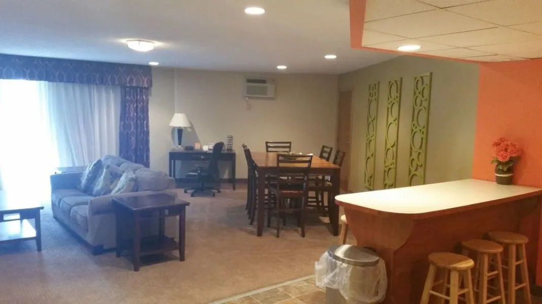 Howard Johnson Grand Forks