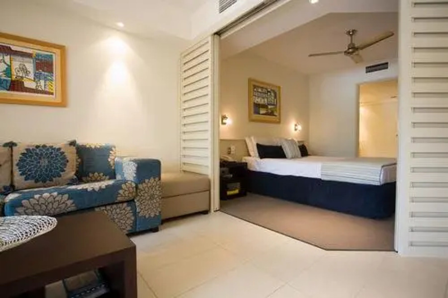 Breakfree French Quarter Resort