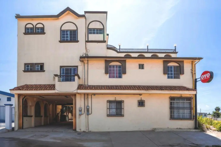 OYO Hotel CocoBeach, Ensenada