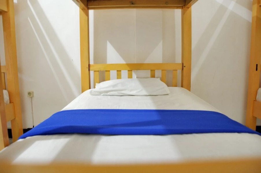 On The Way Hostel & Lounge