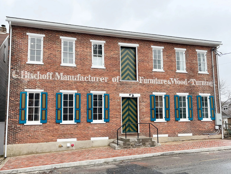 Bischoff Inn - Former 1870 Furniture Factory Now 5 Room Boutique Hotel
