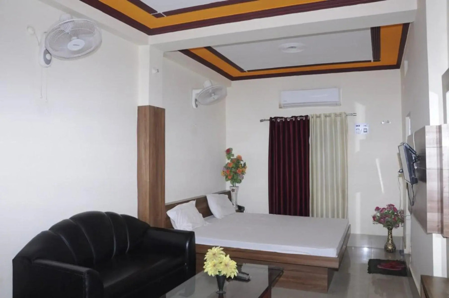 Goroomgo Maurya Royal Sasaram