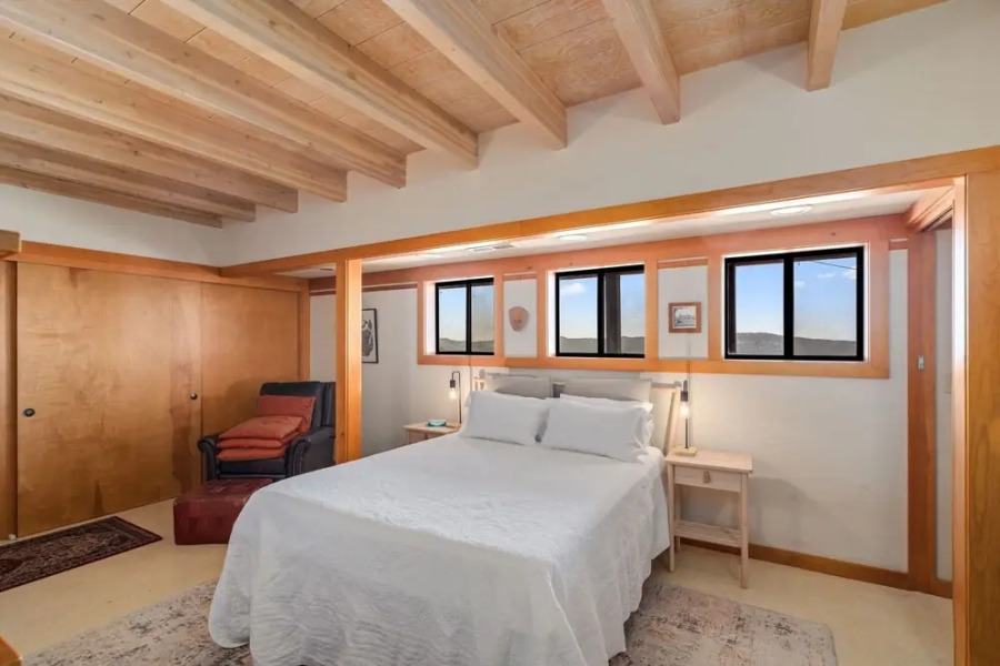 Priest Ranch - Peaceful Home With Pool 3 Bedroom Home