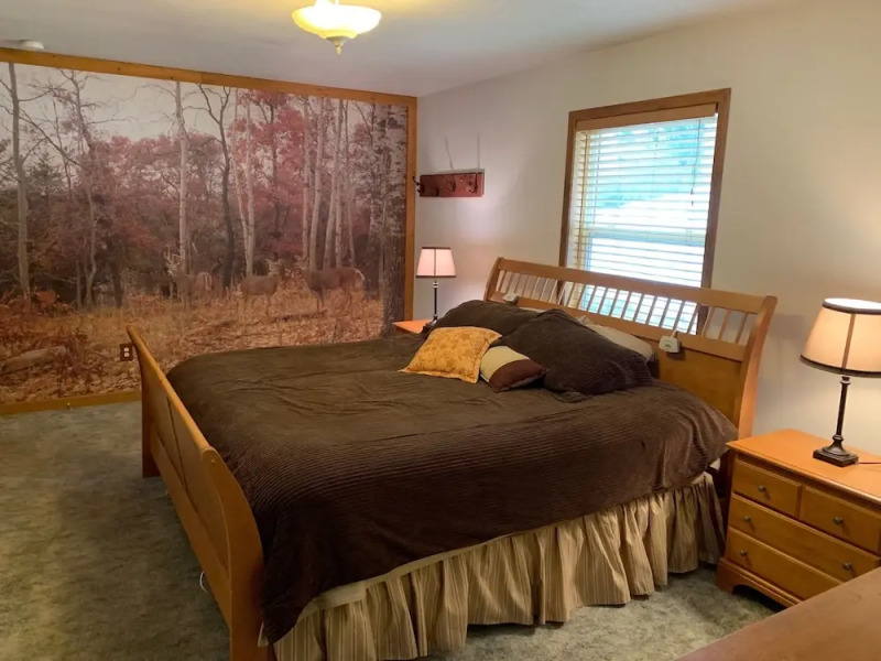 Tamarack 3 Bears Inn