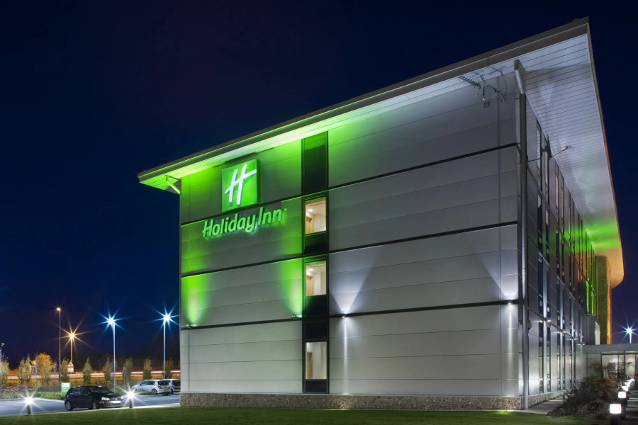 Holiday Inn Salisbury - Stonehenge by IHG