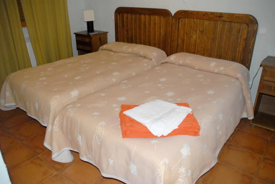 Villa With 6 Bedrooms in Cerezo de Mohernando, With Private Pool, Furnished Terrace and Wifi