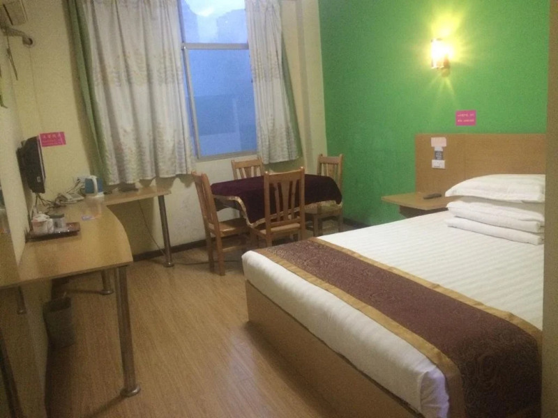 Enshi Fast 8 Business Inn