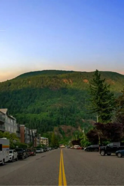 Scenic 3BR Penthouse Suite