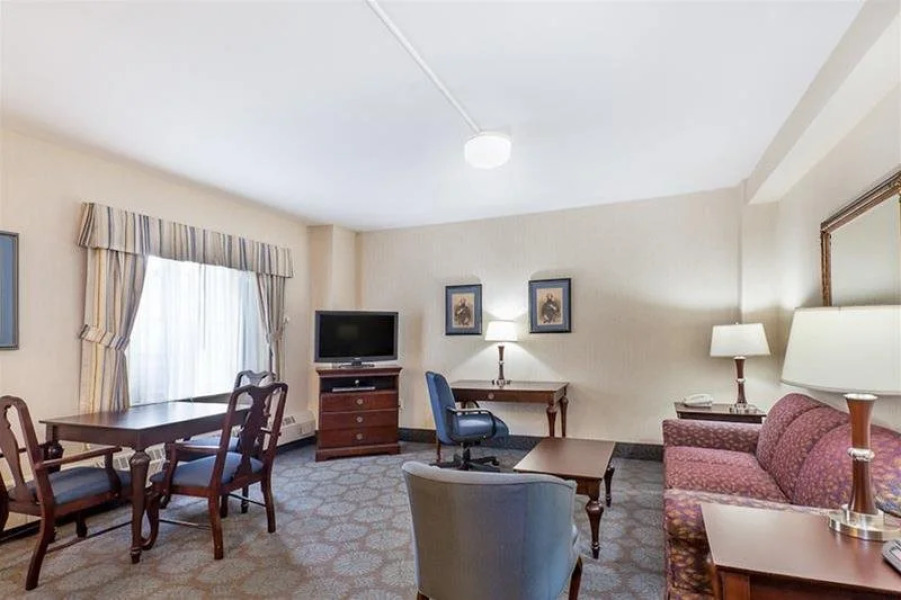 IHG Army Hotels Five Star Inn