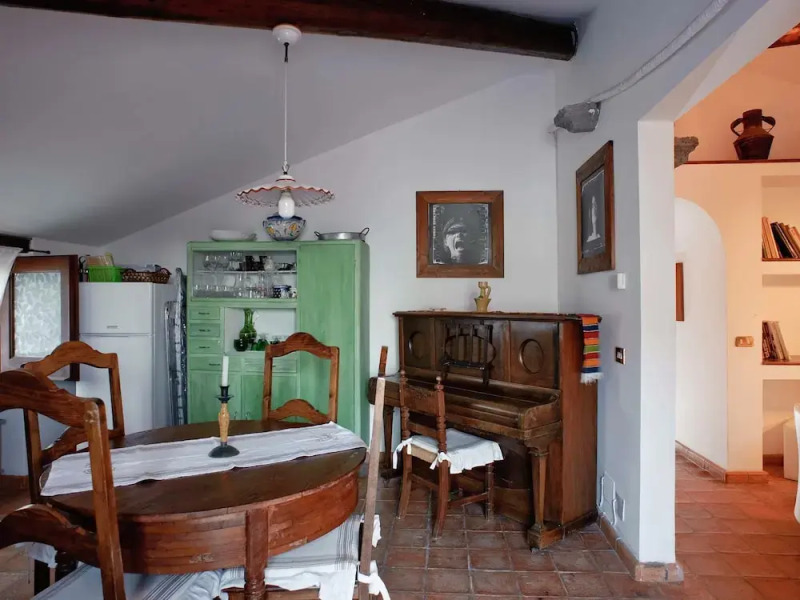 Beautiful Apartment in Beautiful Hamlet Attractive Decor and Communal Pool