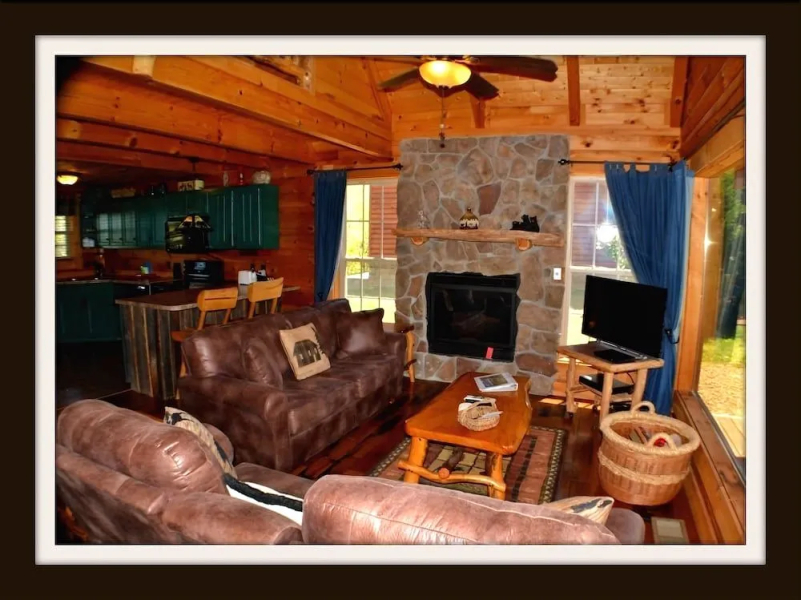 Graceful Awestruck Perfect Mountain Views with Pool Access by RedAwning