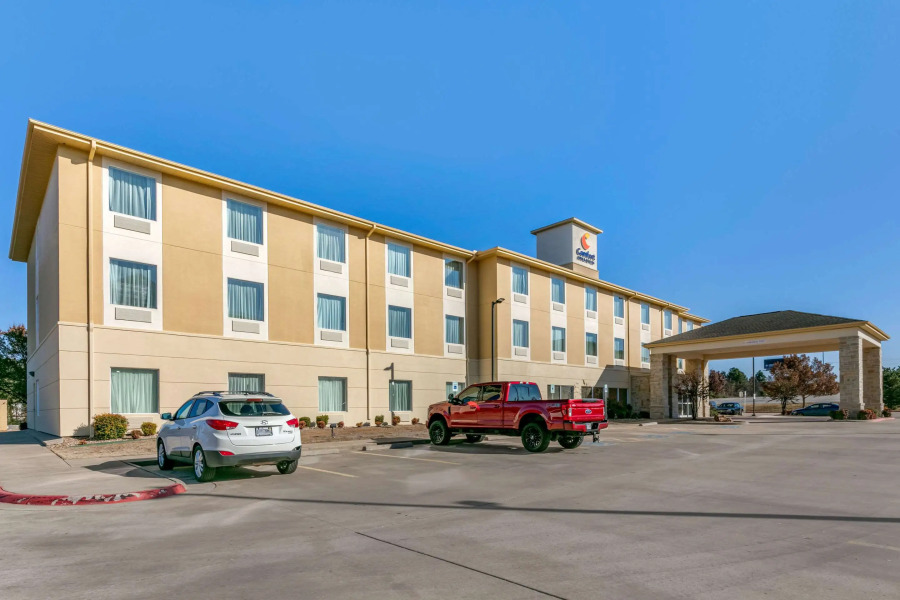 Comfort Inn & Suites Van Buren - Fort Smith