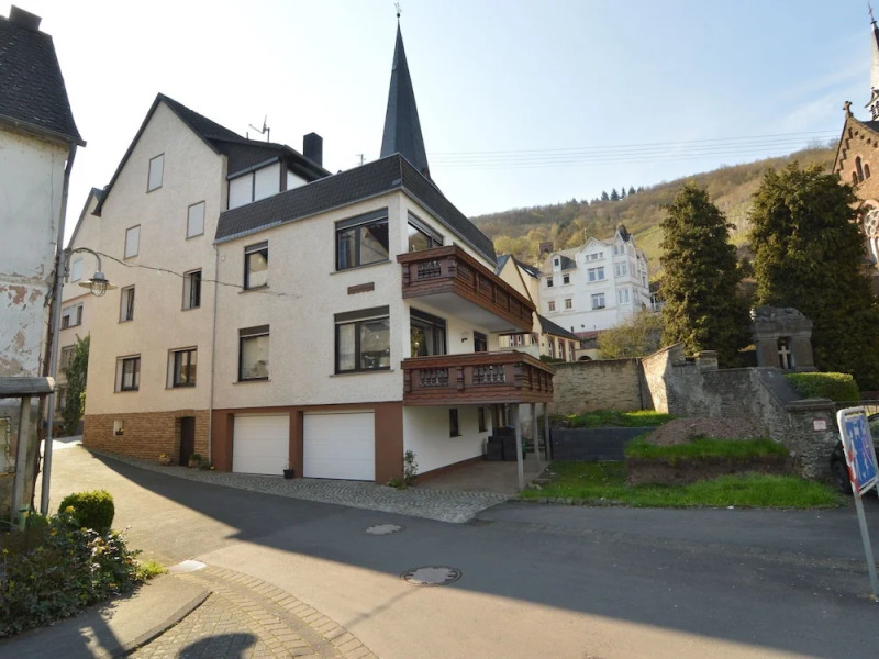 Comfortable Apartment With Balcony, you Can't sit Closer to the Moeselriver