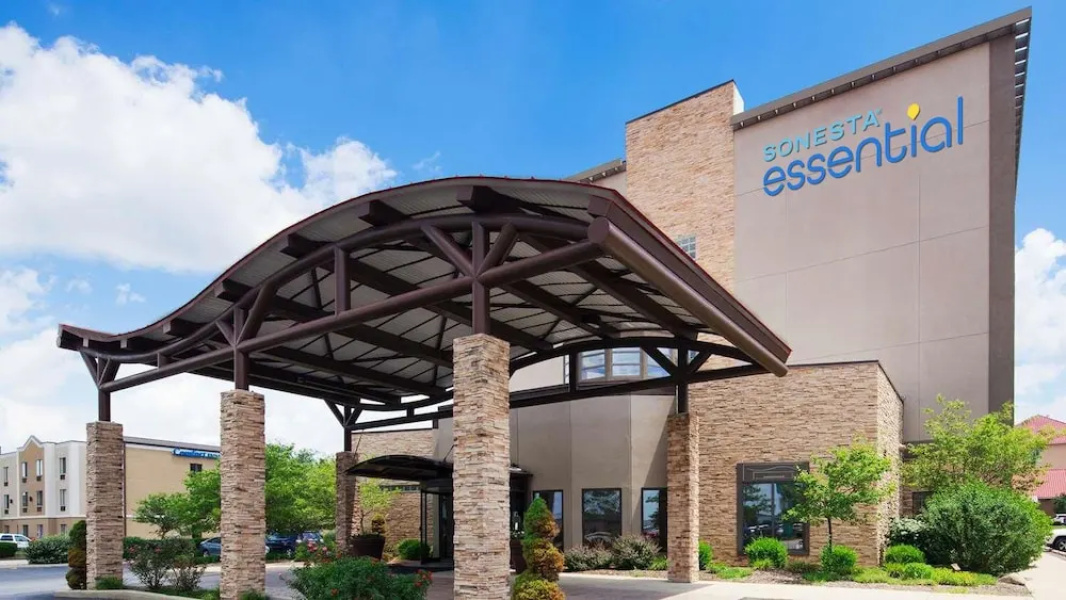Best Western Plus Atrea Airport Inn & Suites