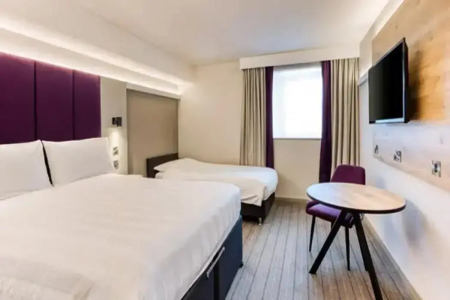 Splendid Holiday Home In Solihull Near Brueton Park Lake