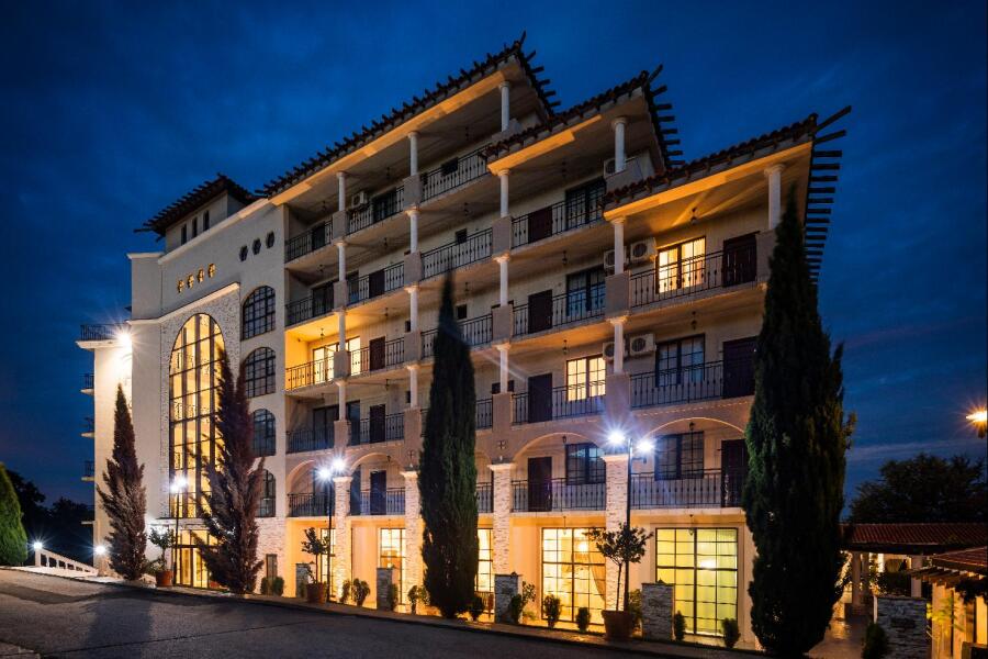 The Cliff Beach & SPA Hotel