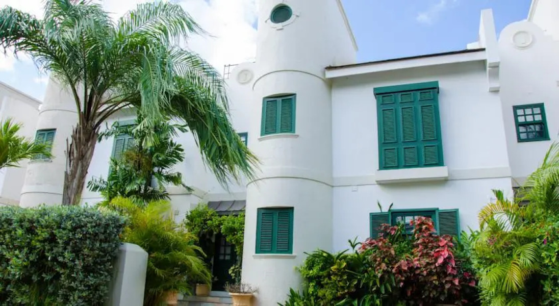 Mullins Bay Town House