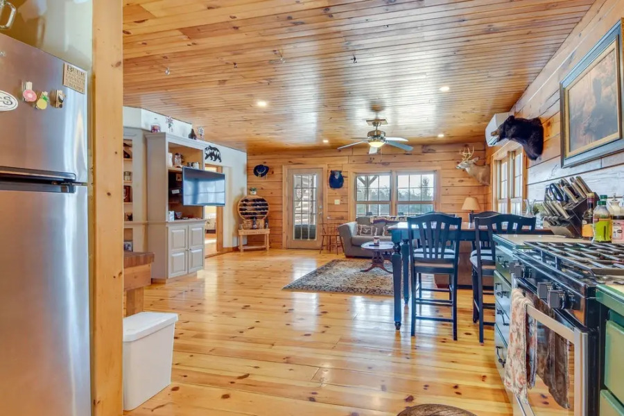 Private Bethel Cabin w/ Covered Deck: 5 Mi to Town