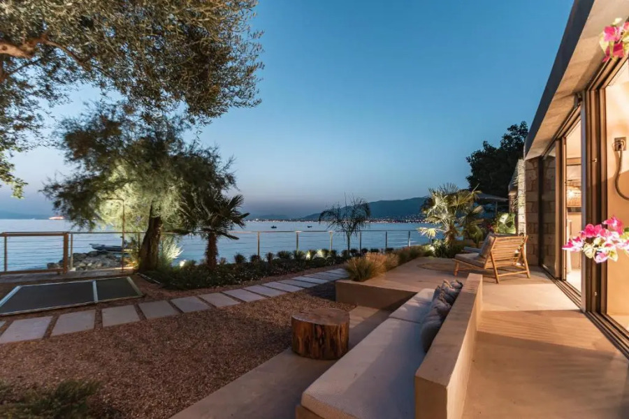 Bungalows at Almiros Beach