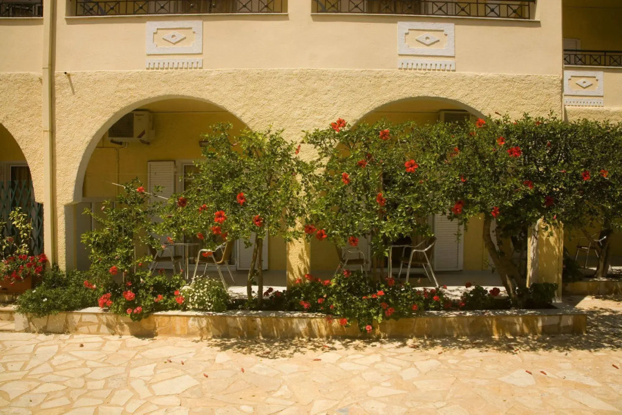 Konstantina Apartments