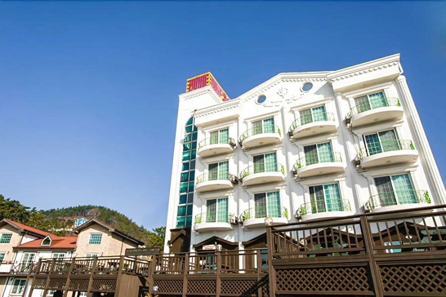 Buan Loveholic Pension