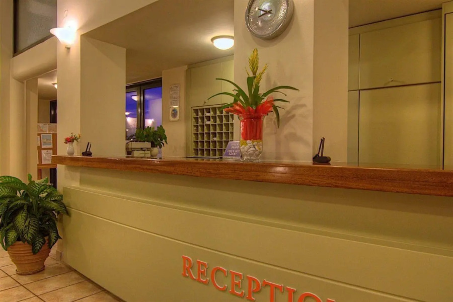 Solimar Aquamarine Resort