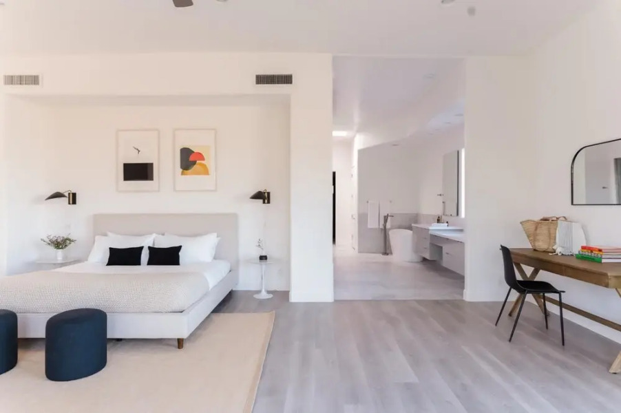 N 44th Street - Julep