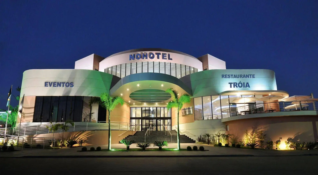 Hotel Nohotel Premium Americana