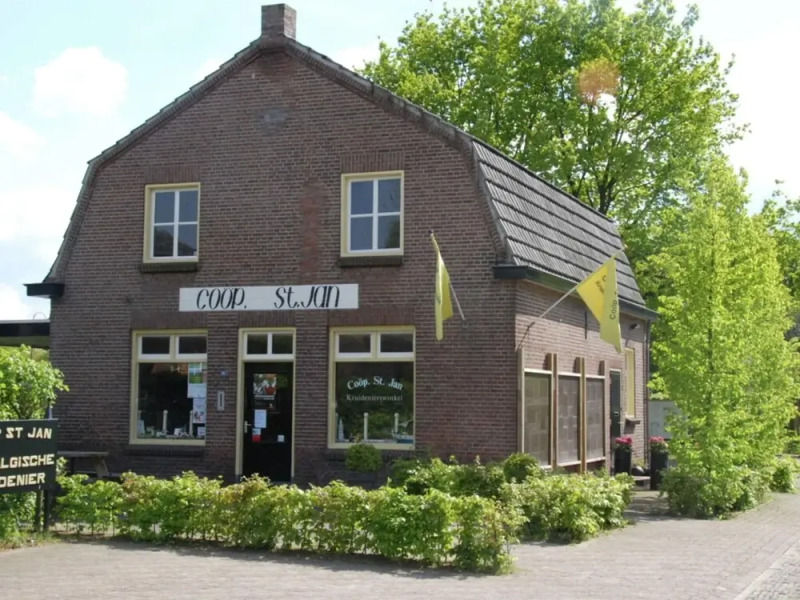 Spacious Farmhouse near Forest in Heeze-Leende