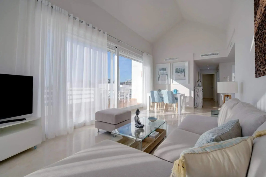 Luxury Penthouse Alcazaba Lagoon EHHouse