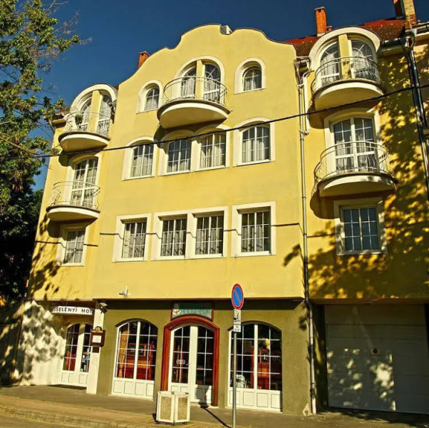 Hotel Wesselényi