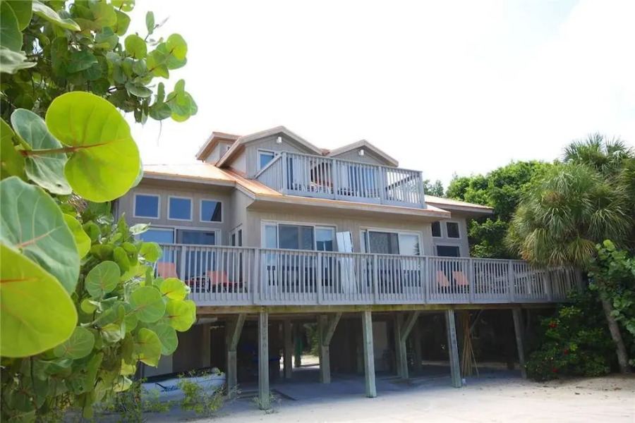 201-bydesign On The Beach I