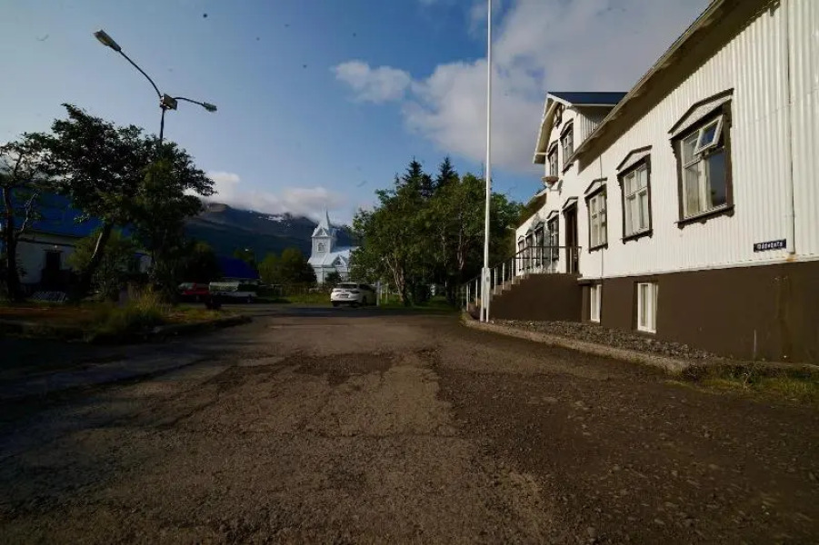 Bankinn - Hotel by Aldan