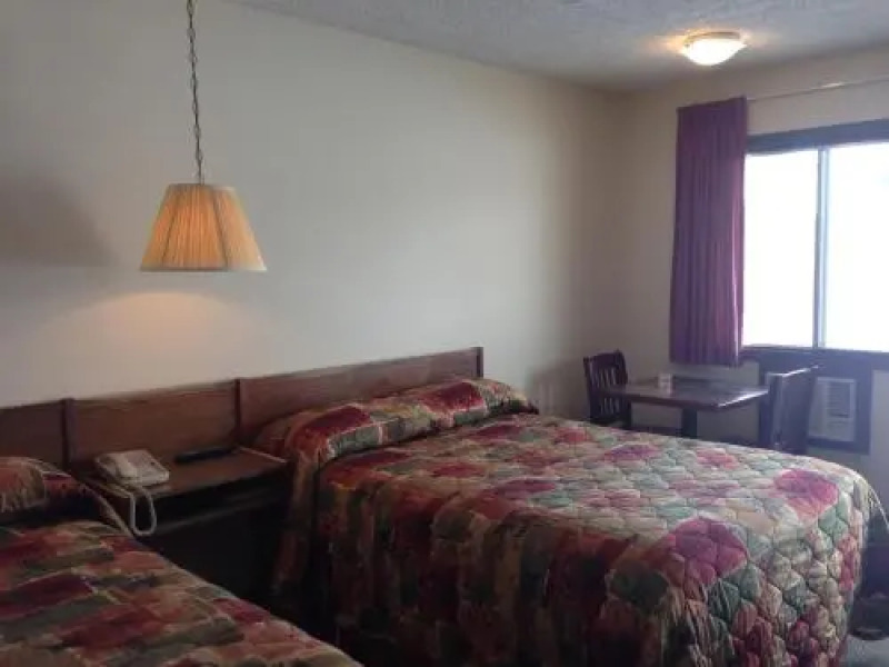 High River Motor Motel