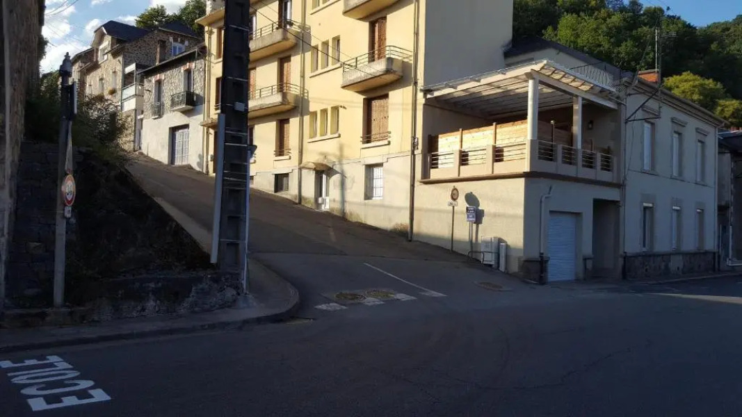 LE STULLEDIO tt confort et très bien situé a deux pas du centre ville