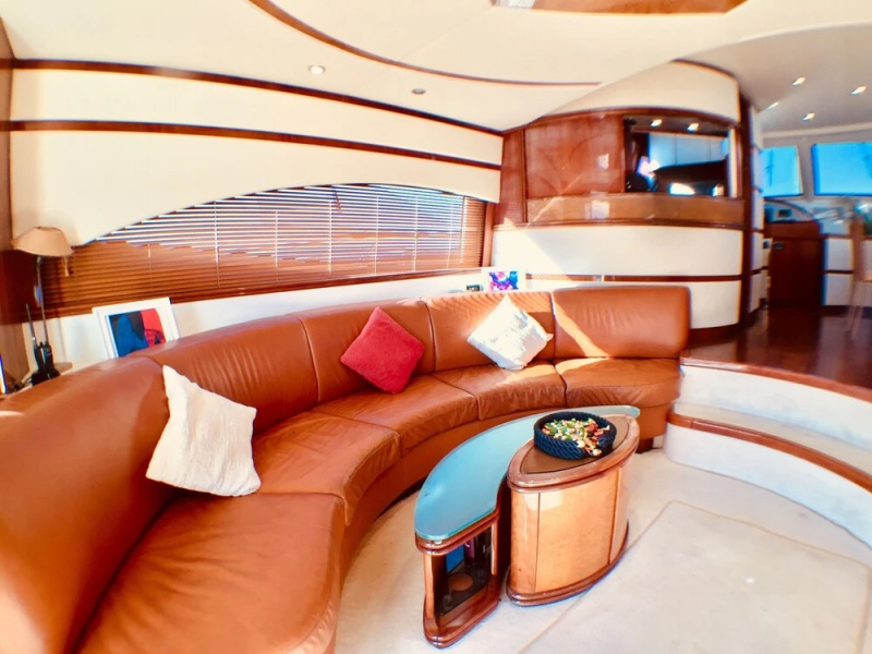 Easyacht Boat & Breakfast